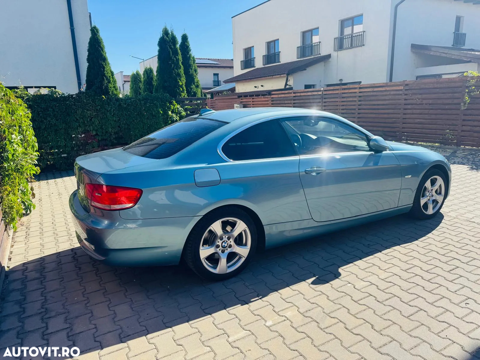BMW Seria 3 320d Coupe - 7