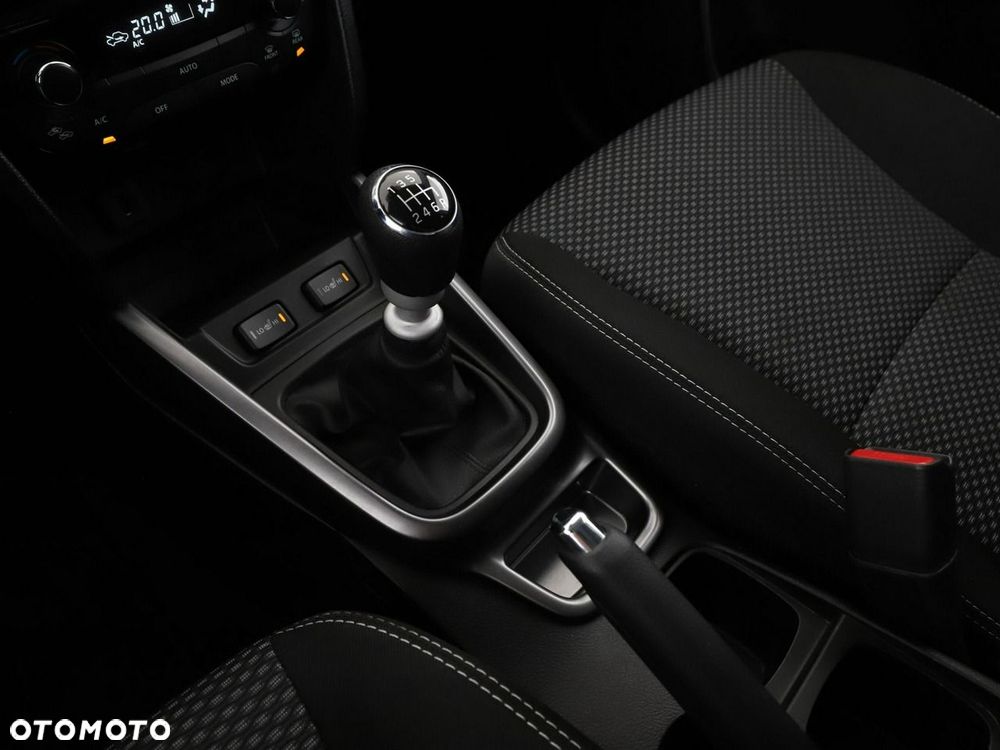 Suzuki Vitara 1.4 Boosterjet Hybrid Comfort - 29