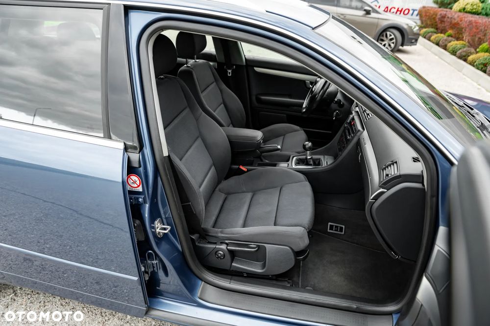 Audi A4 Avant 1.8T - 23