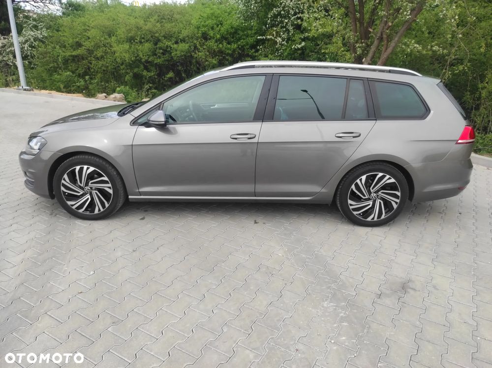 Volkswagen Golf 1.6 TDI BMT Comfortline - 5