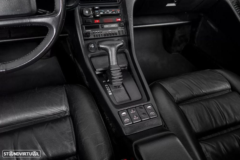 Porsche 928 S4 - 10