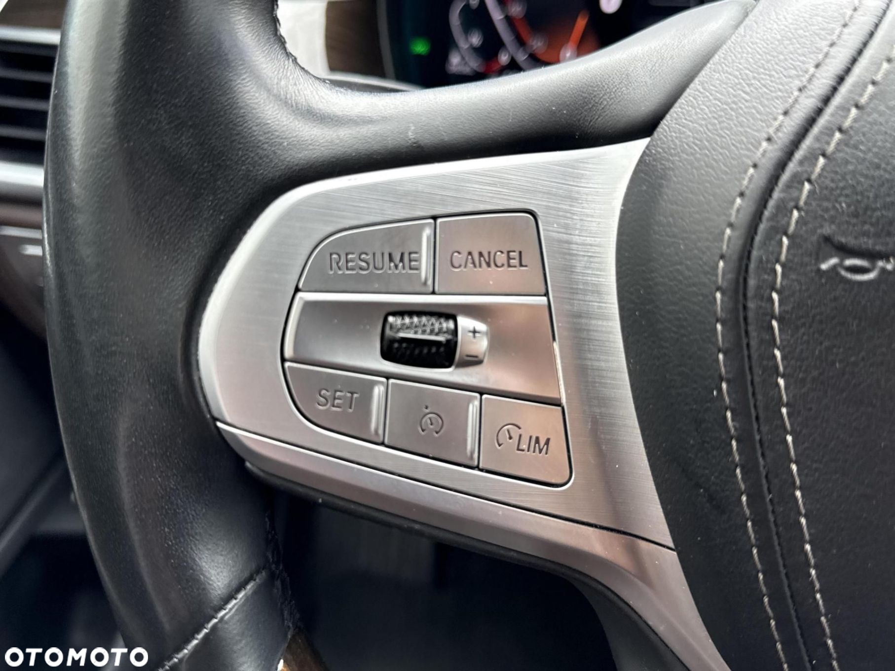 BMW Seria 7 - 20