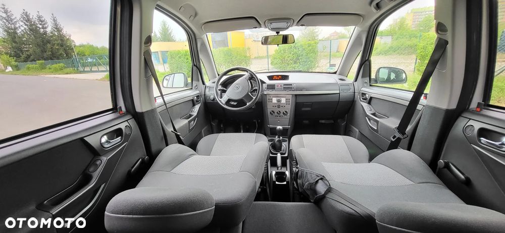 Opel Meriva 1.6 16V Essentia - 18
