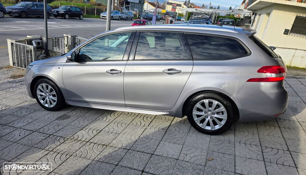 Peugeot 308 SW 1.6 BlueHDi Style - 22