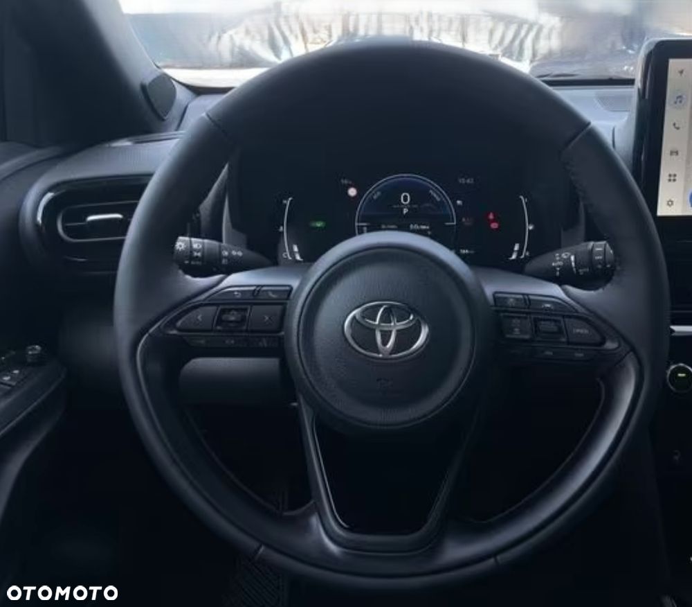 Toyota Yaris Cross - 8