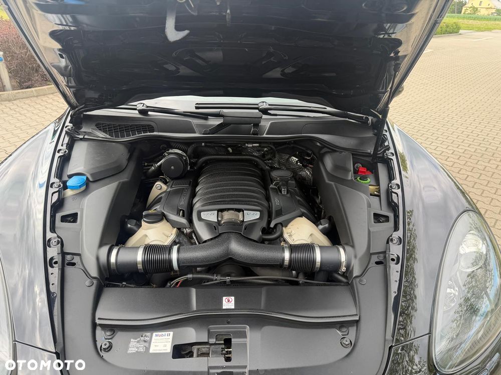 Porsche Cayenne - 17