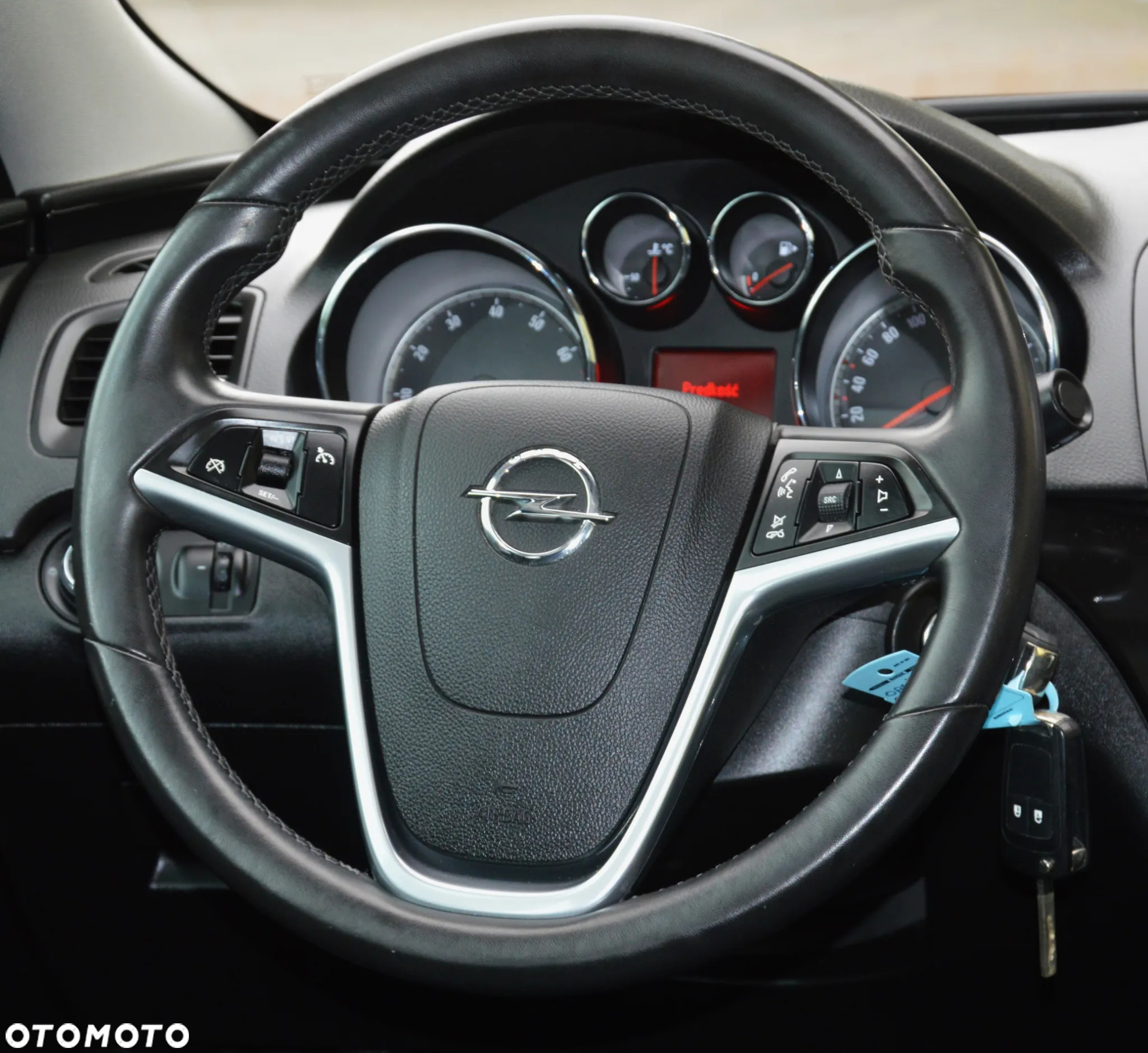 Opel Insignia 1.8 Cosmo - 24