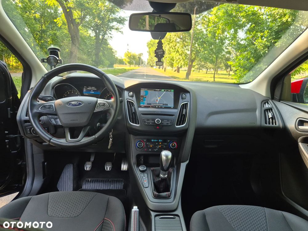 Ford Focus 1.5 EcoBoost ST-Line Black ASS - 22