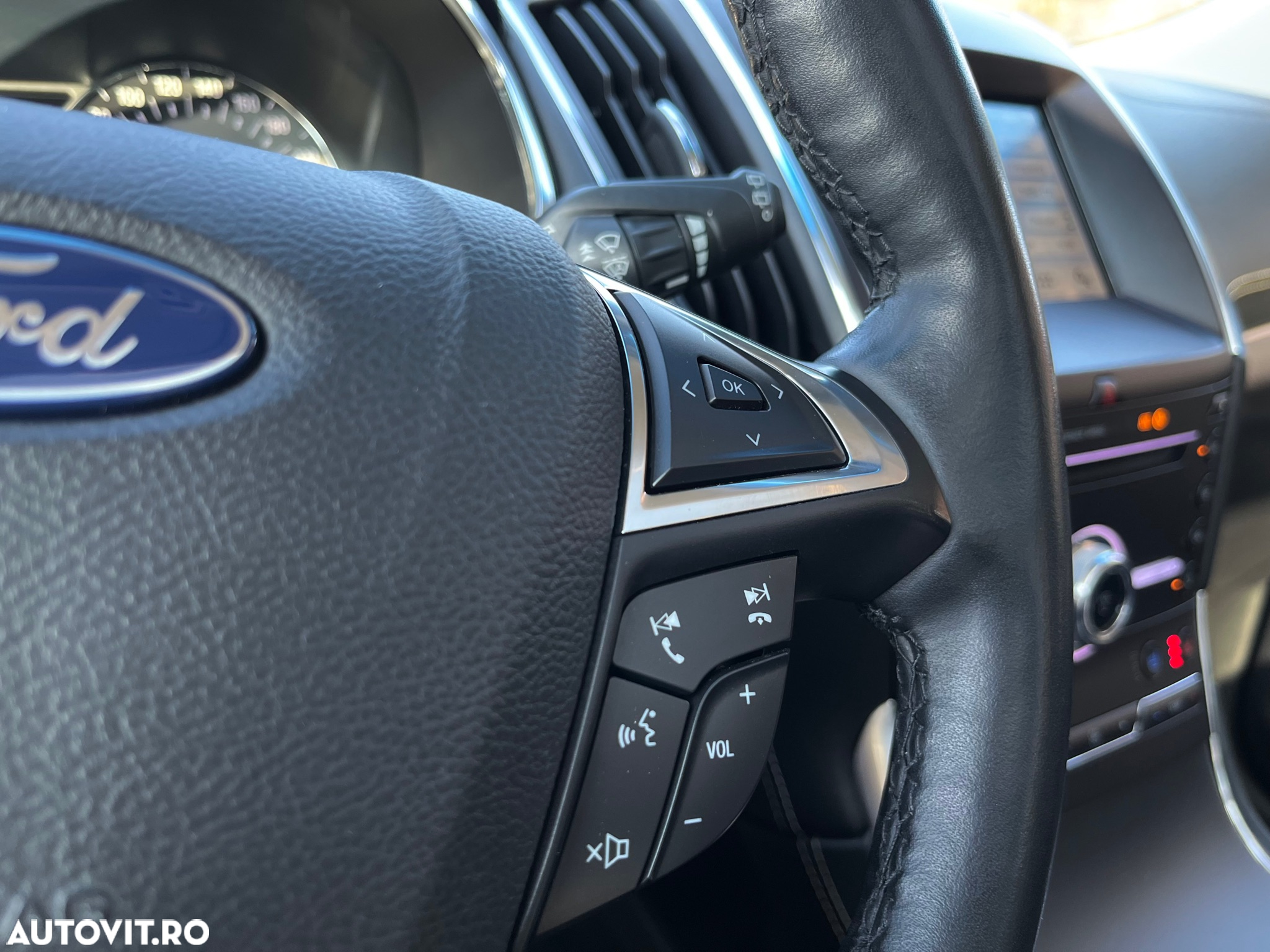 Ford Edge 2.0 Panther A8 AWD Vignale - 26
