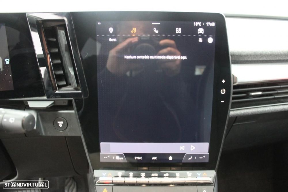 Renault Mégane E-Tech EV60 Techno Autonomia Comfort CA7 - 25