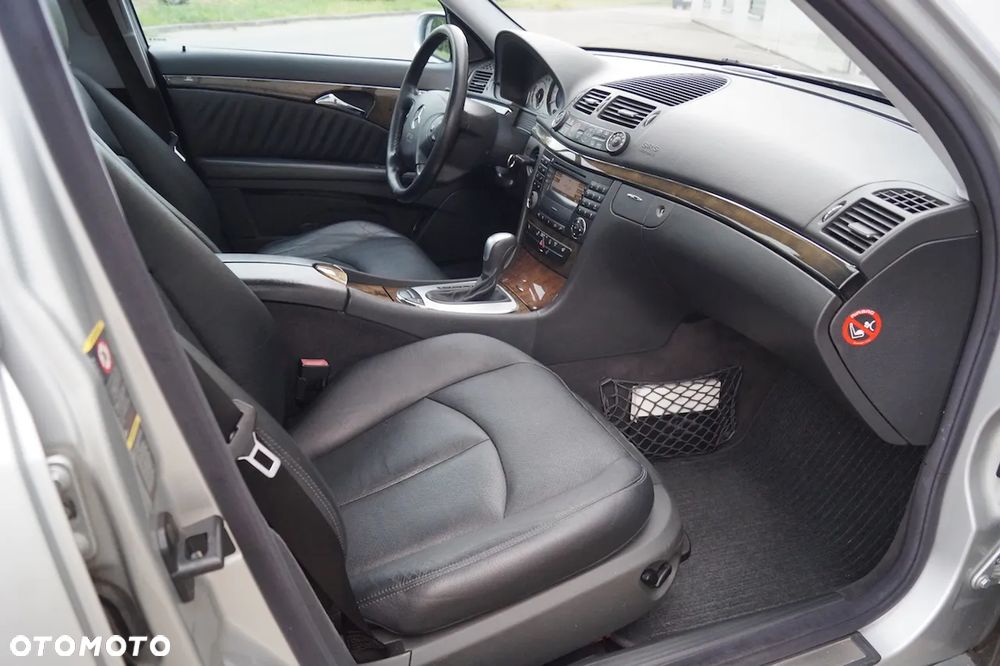 Mercedes-Benz Klasa E 200 Kompressor Automatik Avantgarde - 18