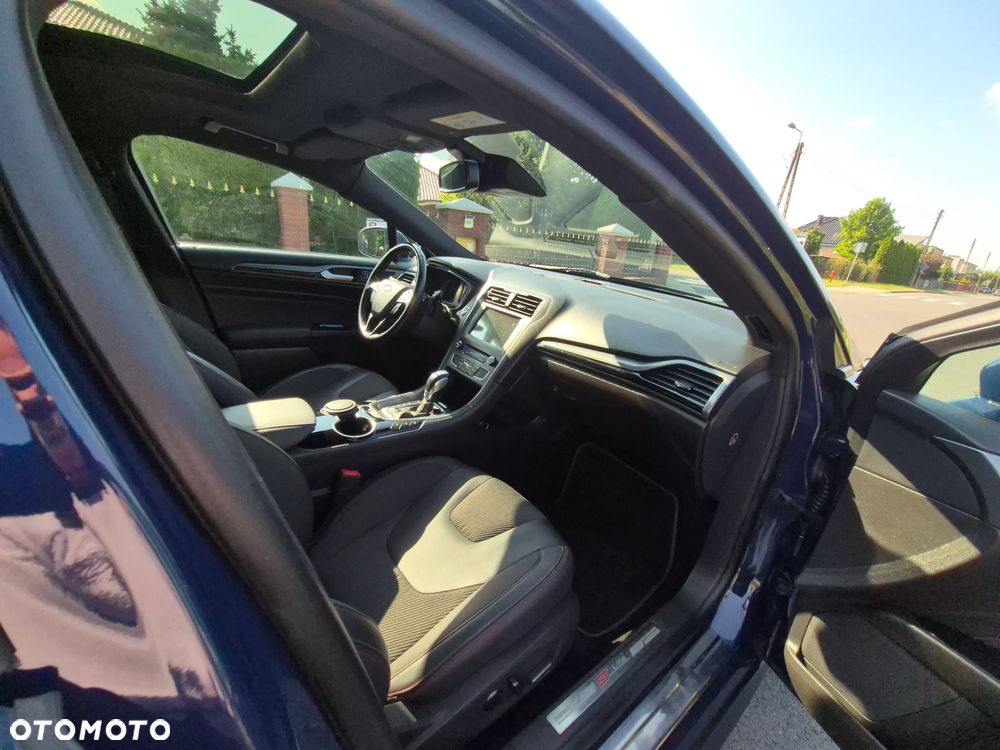 Ford Mondeo 2.0 EcoBoost ST-Line - 11