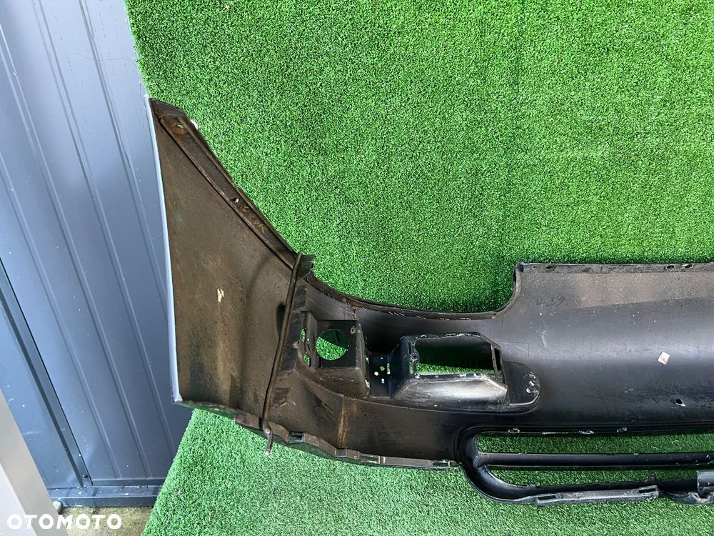 Porsche 911  993 Zderzak przedni - 12