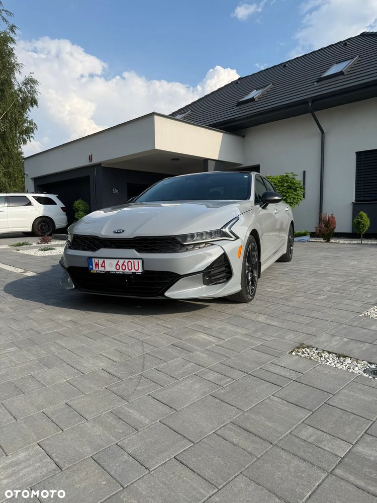 Kia K5 - 7