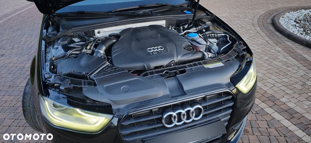 Audi A4 ver-avant-3-0-tdi-dpf-s-line-sportpaket - 7