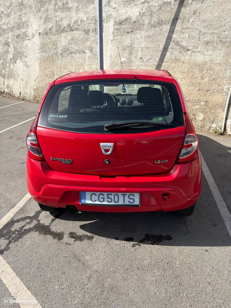 Dacia Sandero 1.2 16V Confort - 1