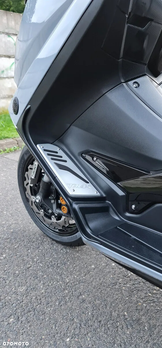 Yamaha Tmax - 19