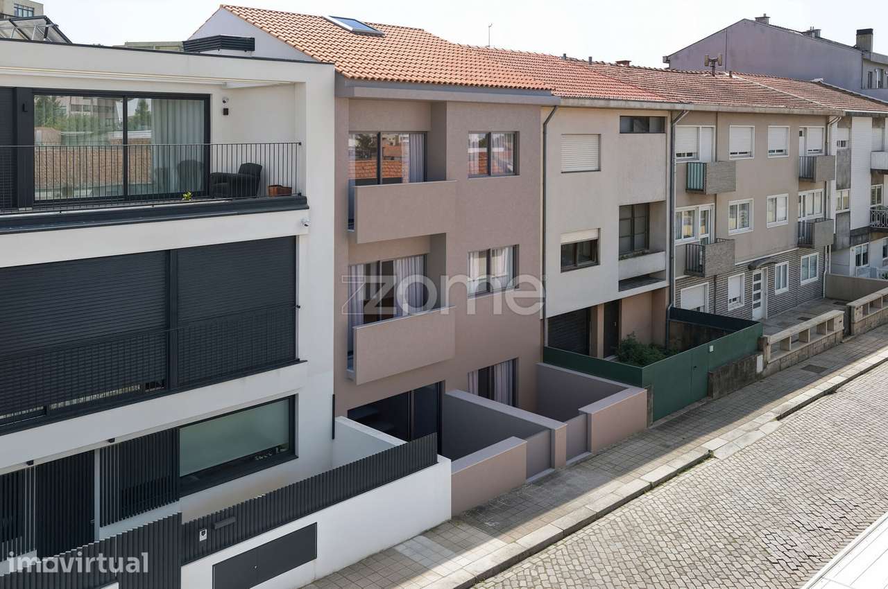 Apartamento T3 Duplex novo, em Aldoar. - Grande imagem: 3/13