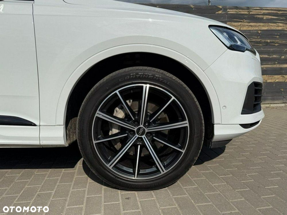 Audi Q7 - 4
