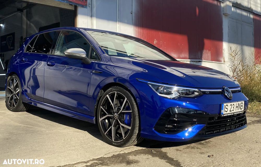 Volkswagen Golf 2.0 TSI DSG 4Motion R - 3