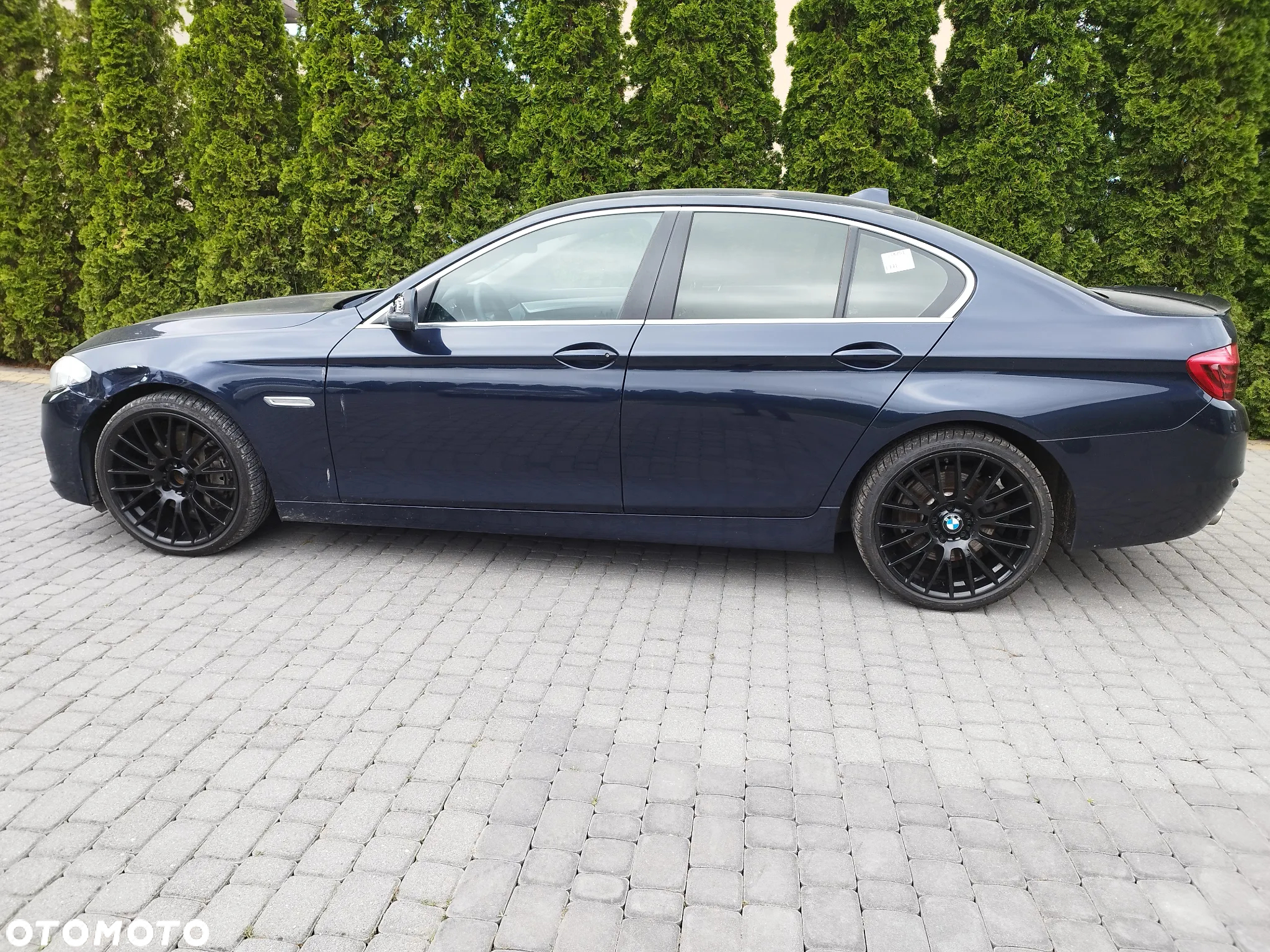 BMW Seria 5 530d xDrive Luxury Line - 4