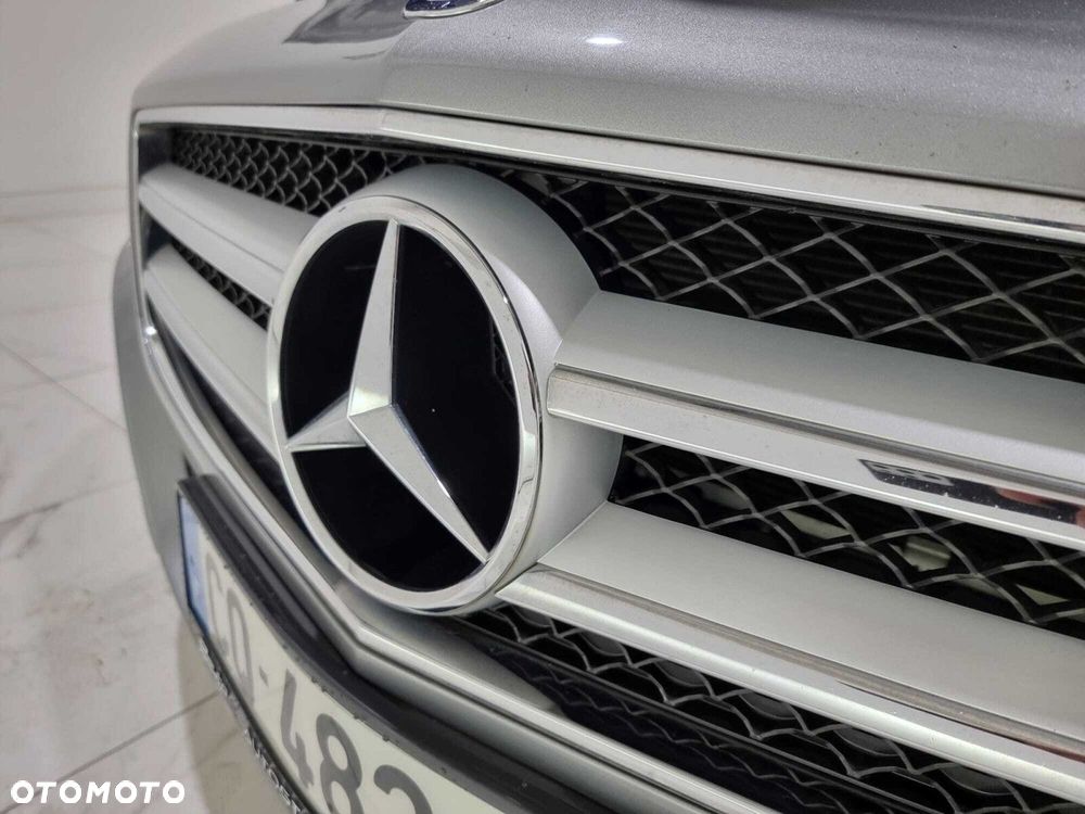 Mercedes-Benz CLS - 16