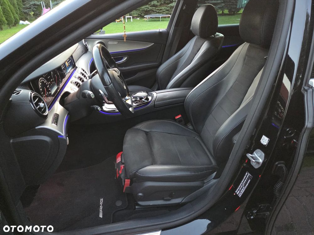 Mercedes-Benz Klasa E 220 d 9G-TRONIC - 8