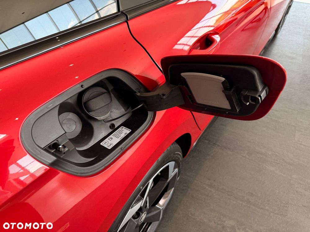 Skoda Superb 2.0 TSI Sportline DSG - 16