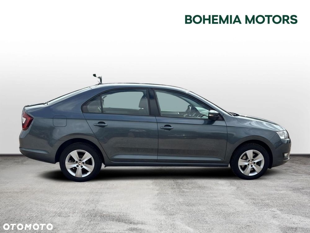 Skoda RAPID - 7