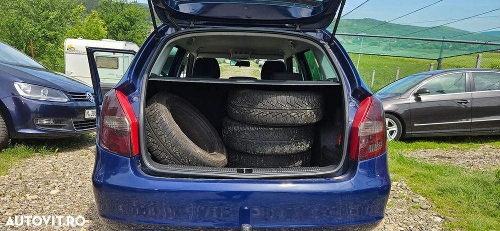 Skoda Fabia 1.2 HTP Combi Comfort - 8