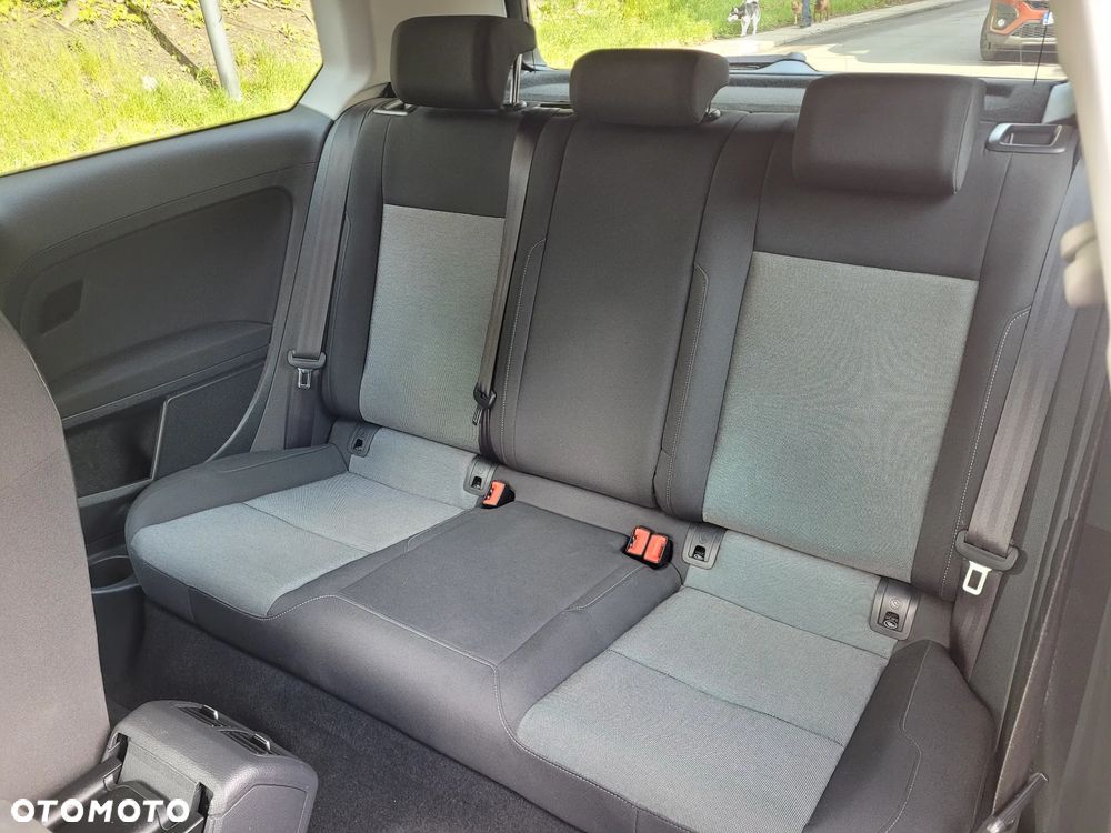 Volkswagen Golf 1.2 TSI BMT Trendline - 27