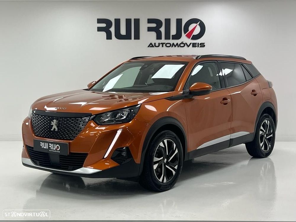 Peugeot 2008 1.2 PureTech Allure - 2