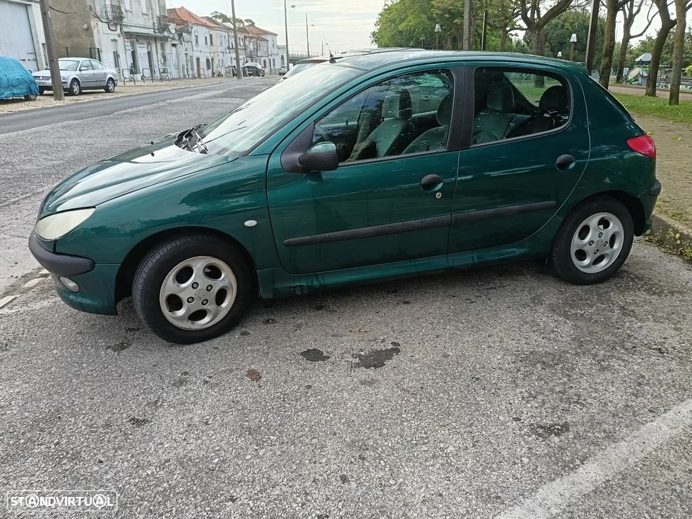 Peugeot 206 1.1 XR - 12