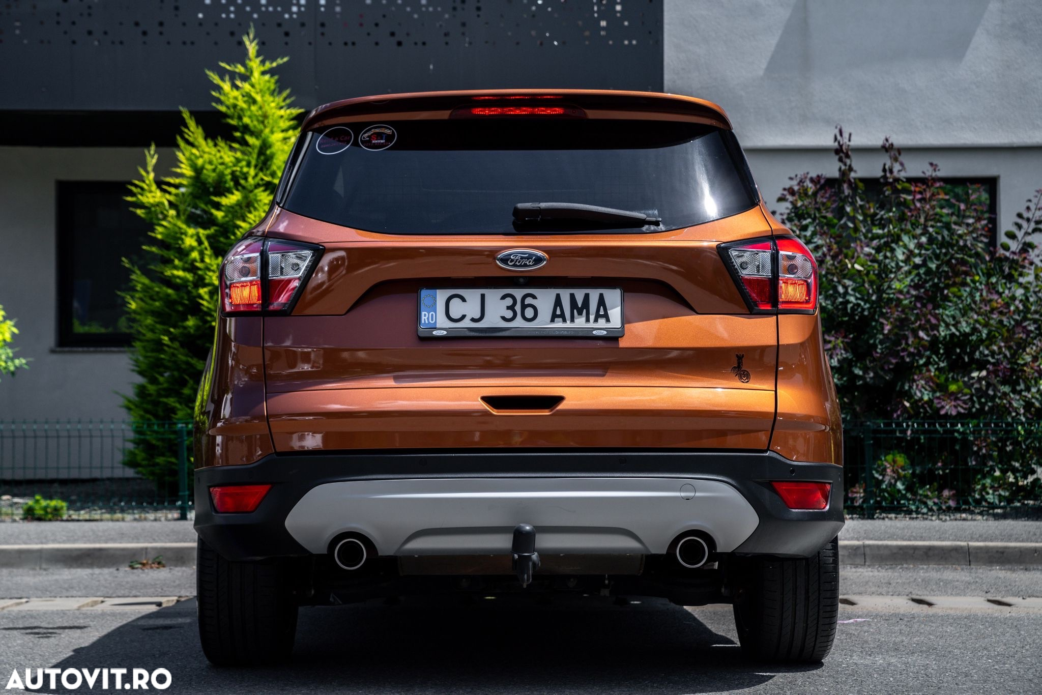 Ford Kuga 2.0 TDCi 4x4 Aut. SYNC - 7