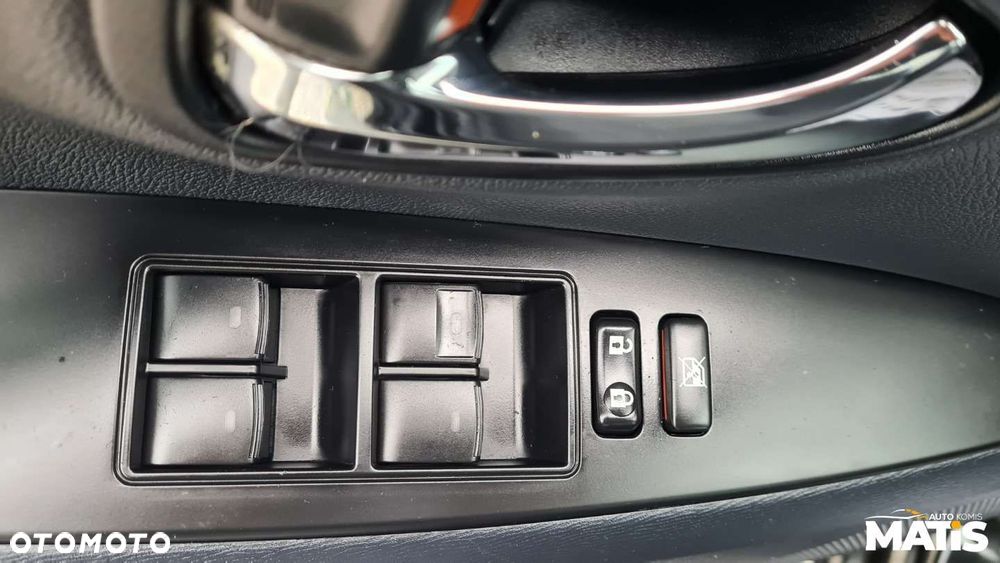 Toyota Avensis - 37