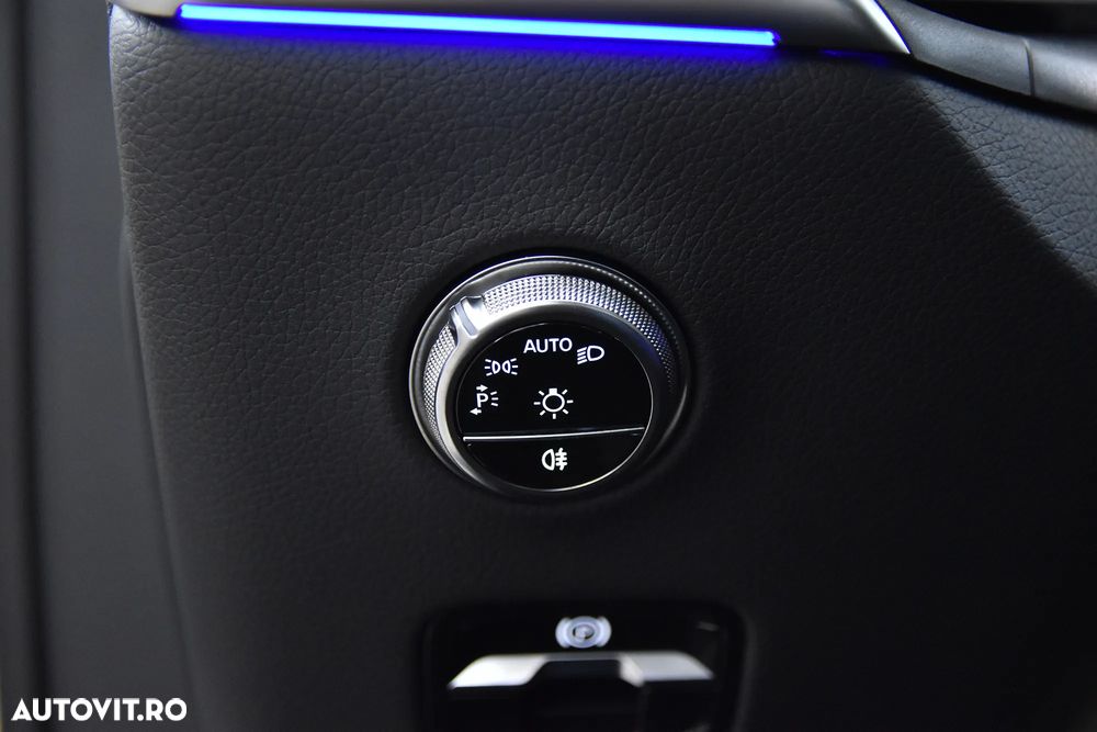 Mercedes-Benz GLC Coupe 300 4Matic 9G-TRONIC Edition AMG Line - 16