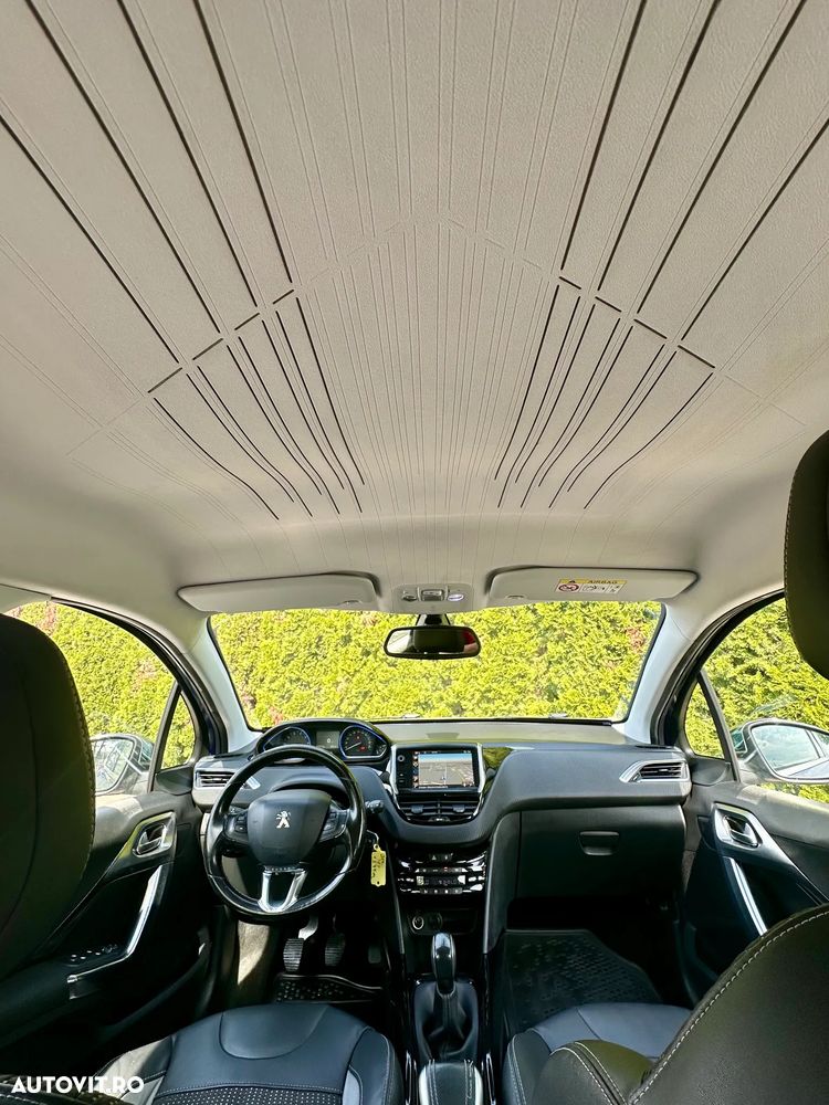 Peugeot 2008 - 15