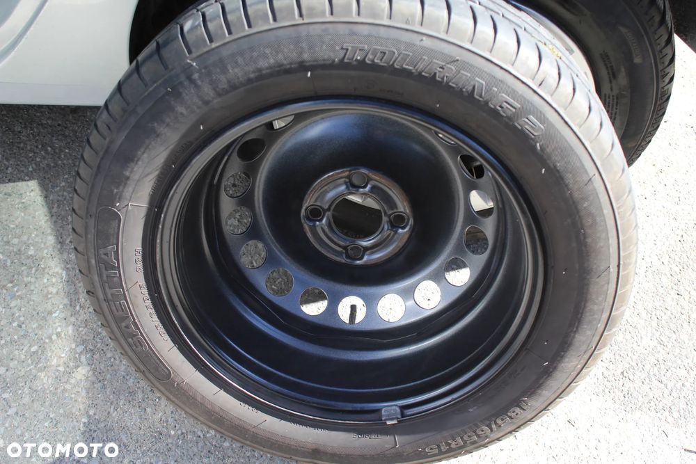 Dacia Logan 1.2 16V Ambiance - 19