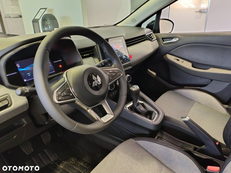 Mitsubishi Colt - 6