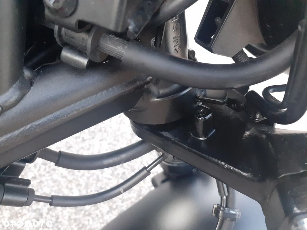 Kawasaki Eliminator 500 - 12