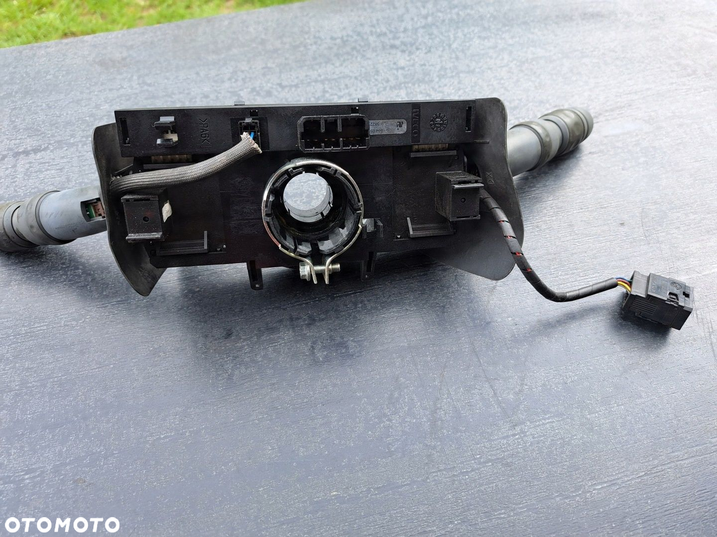 IVECO DAILY IV 06-12 PRZEŁĄCZNIK ZESPOLONY PAJĄK PRZEŁĄCZNIK POD KIEROWNICE - 2