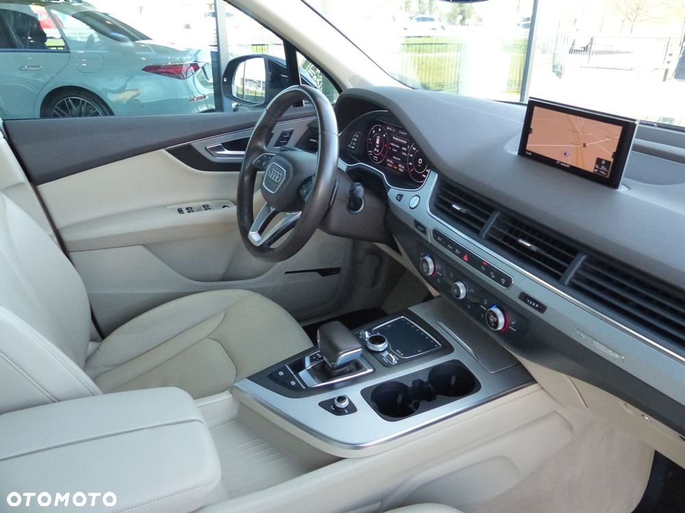 Audi Q7 - 14