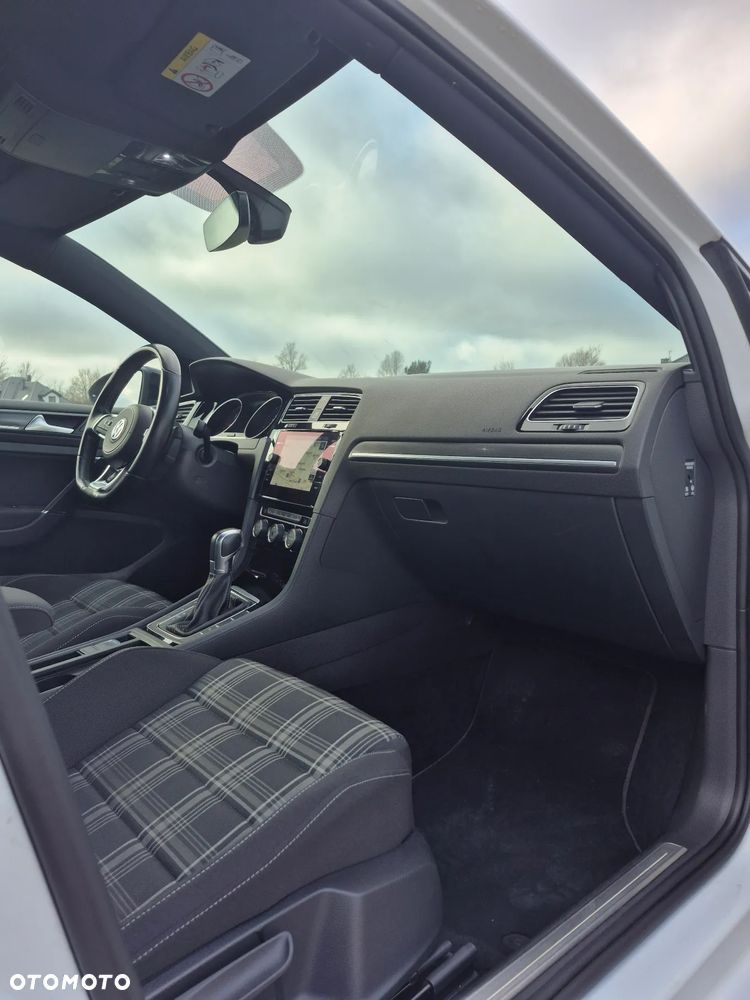 Volkswagen Golf GTD 2.0 TDI SCR DSG - 13