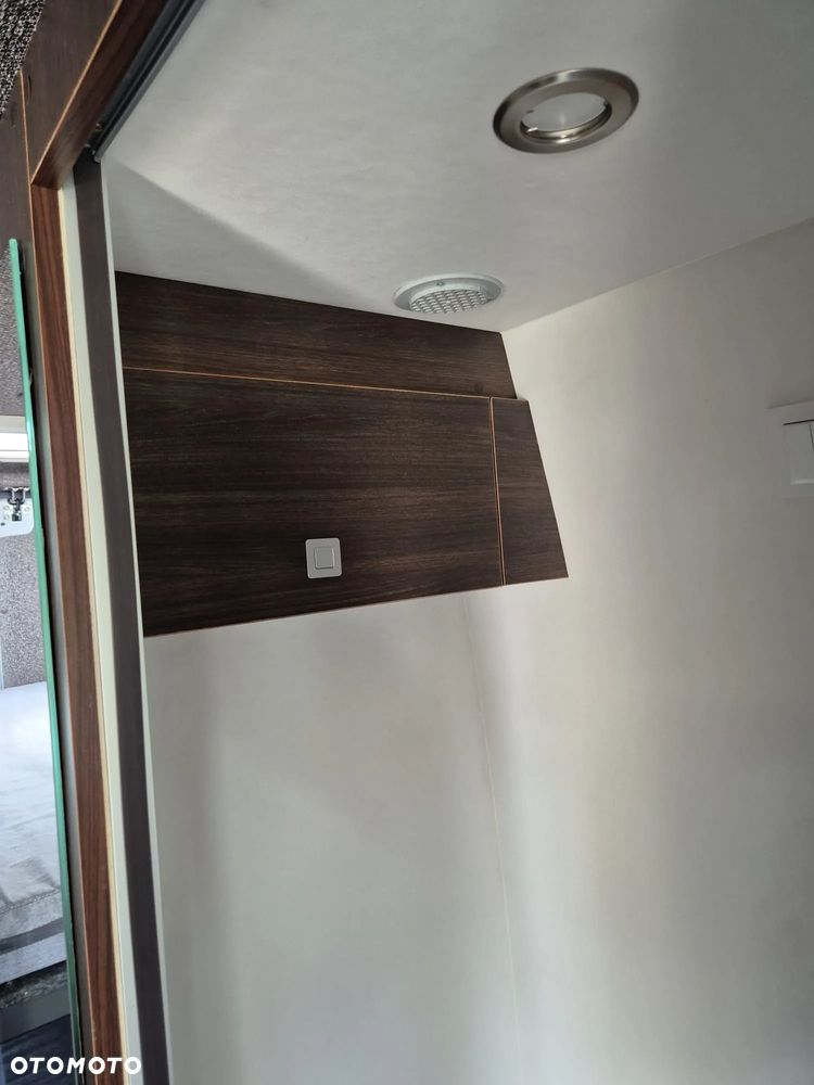 Fiat Ducato Campervan 4 osobowy , 2 łóżka 150x185 Klima Postojowa FV23% - 13