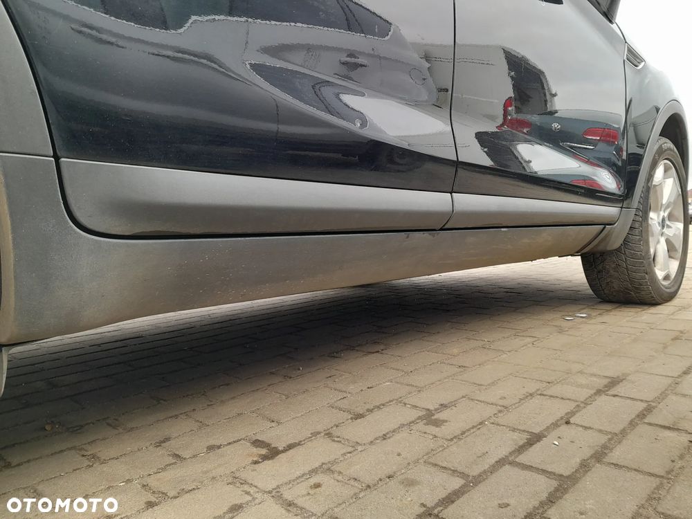 FORD KUGA MK1 NAKŁADKA PROGOWA LISTWA PROGOWA PRAWA - 1