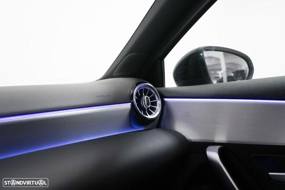 Mercedes-Benz A 180 d AMG Line Aut. - 21