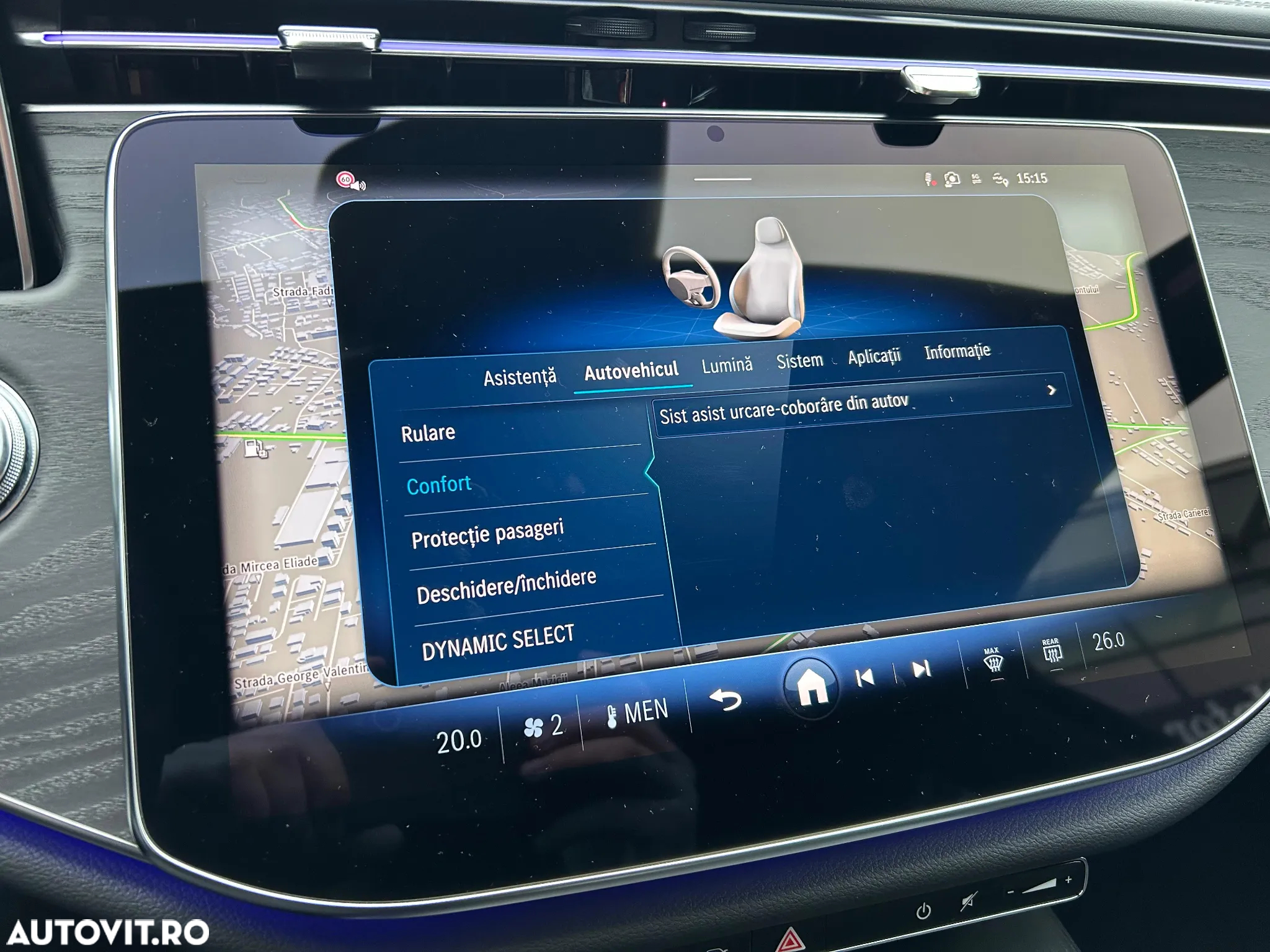 Mercedes-Benz E 300e 4Matic 9G-TRONIC - 29