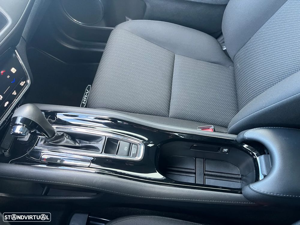 Honda HR-V 1.5 i-VTEC CVT Elegance - 22