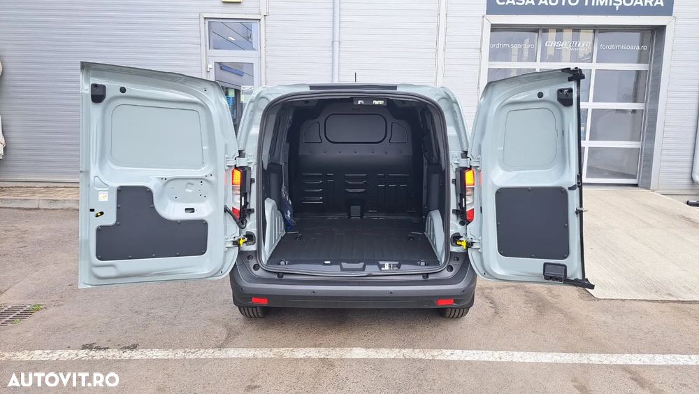 Ford NEW E-TRANSIT COURIER - 11