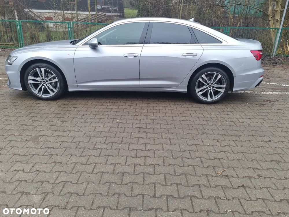 Audi A6 - 6